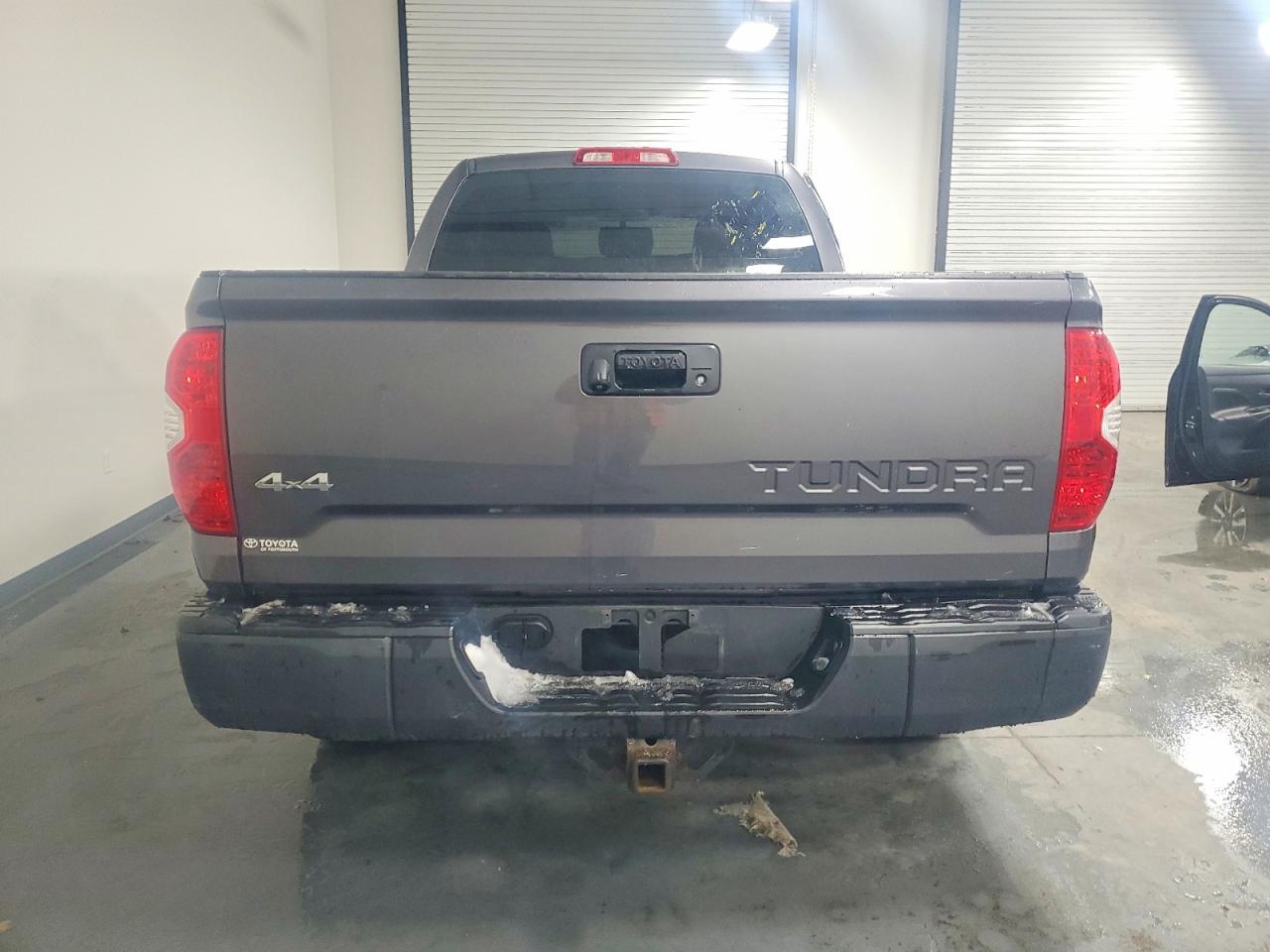 2015 Toyota Tundra SR
