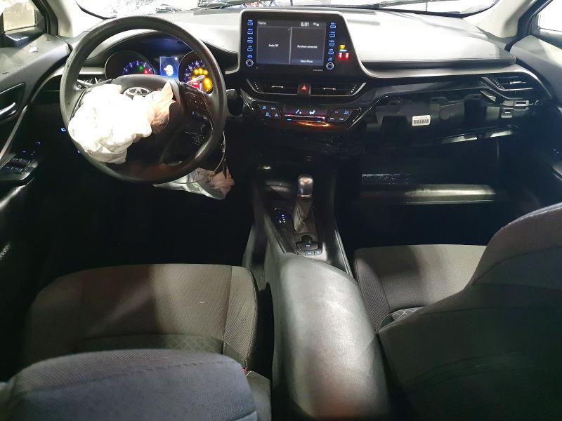 2021 Toyota C-hr xle