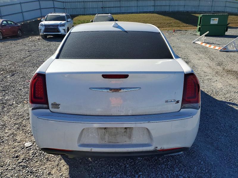 2015 Chrysler 300 s