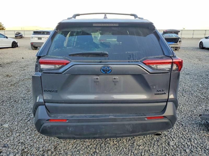 2024 Toyota Rav4 xle