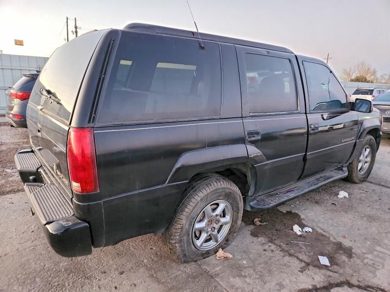 1999 Cadillac Escalade