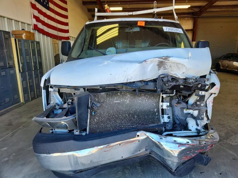 2021 Chevrolet Express G2500