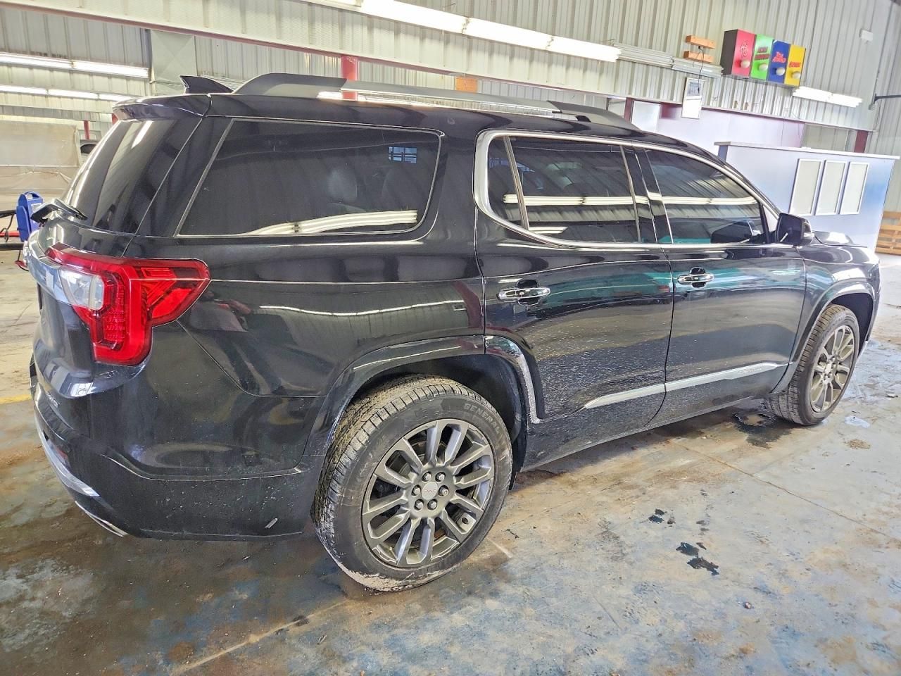 2020 GMC Acadia Denali