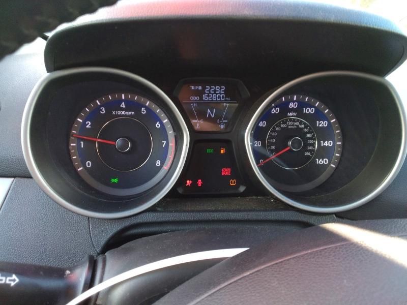 2012 Hyundai Elantra gls