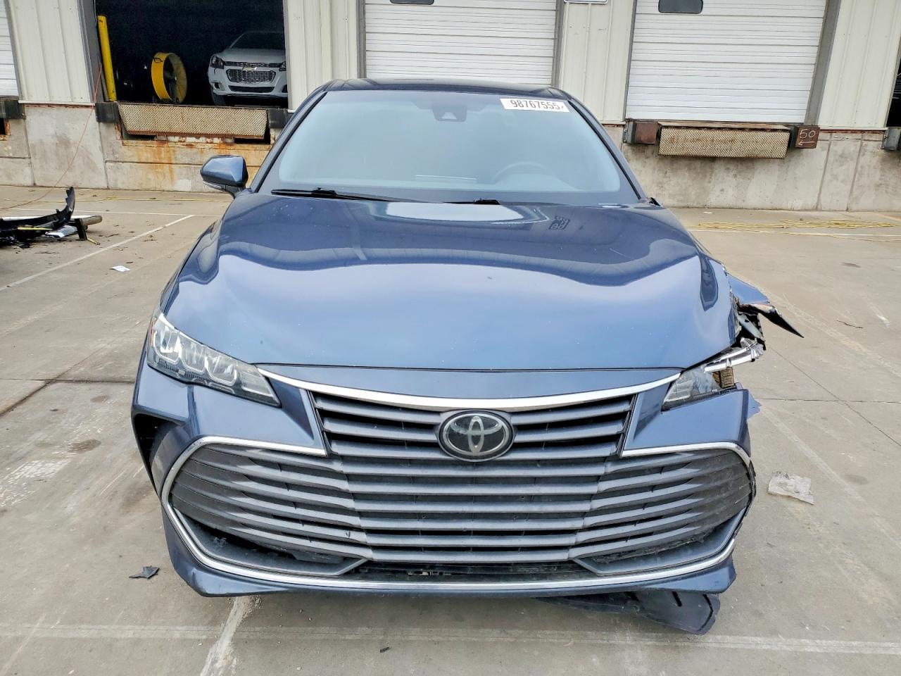 2021 Toyota Avalon xle