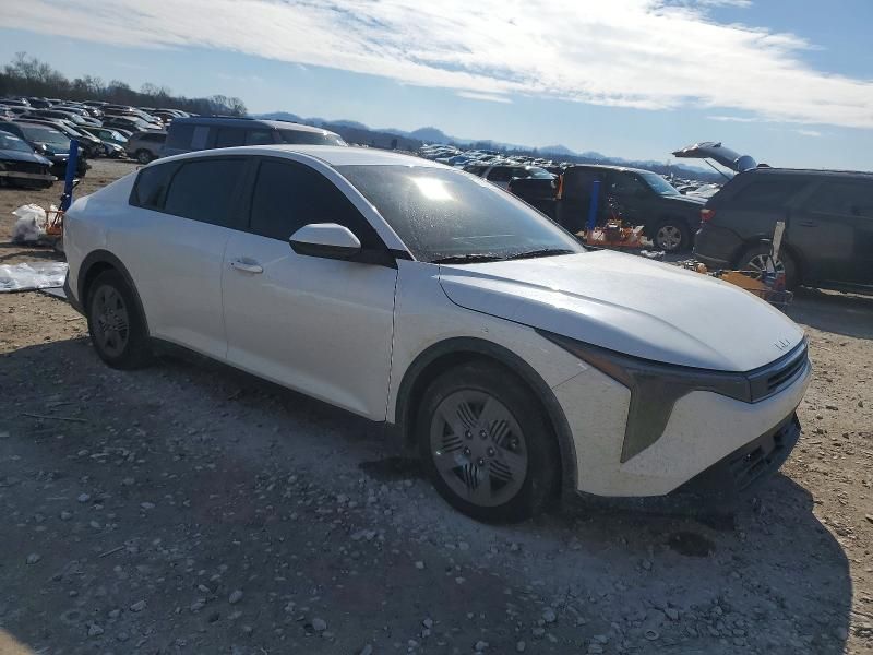 2025 KIA K4 lx