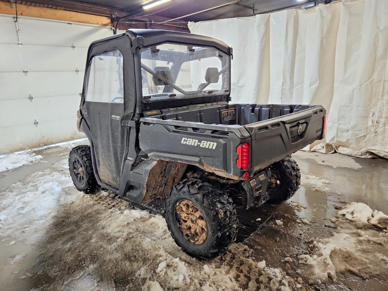 2023 Can Am 2023 CAN-AM Defender HD10