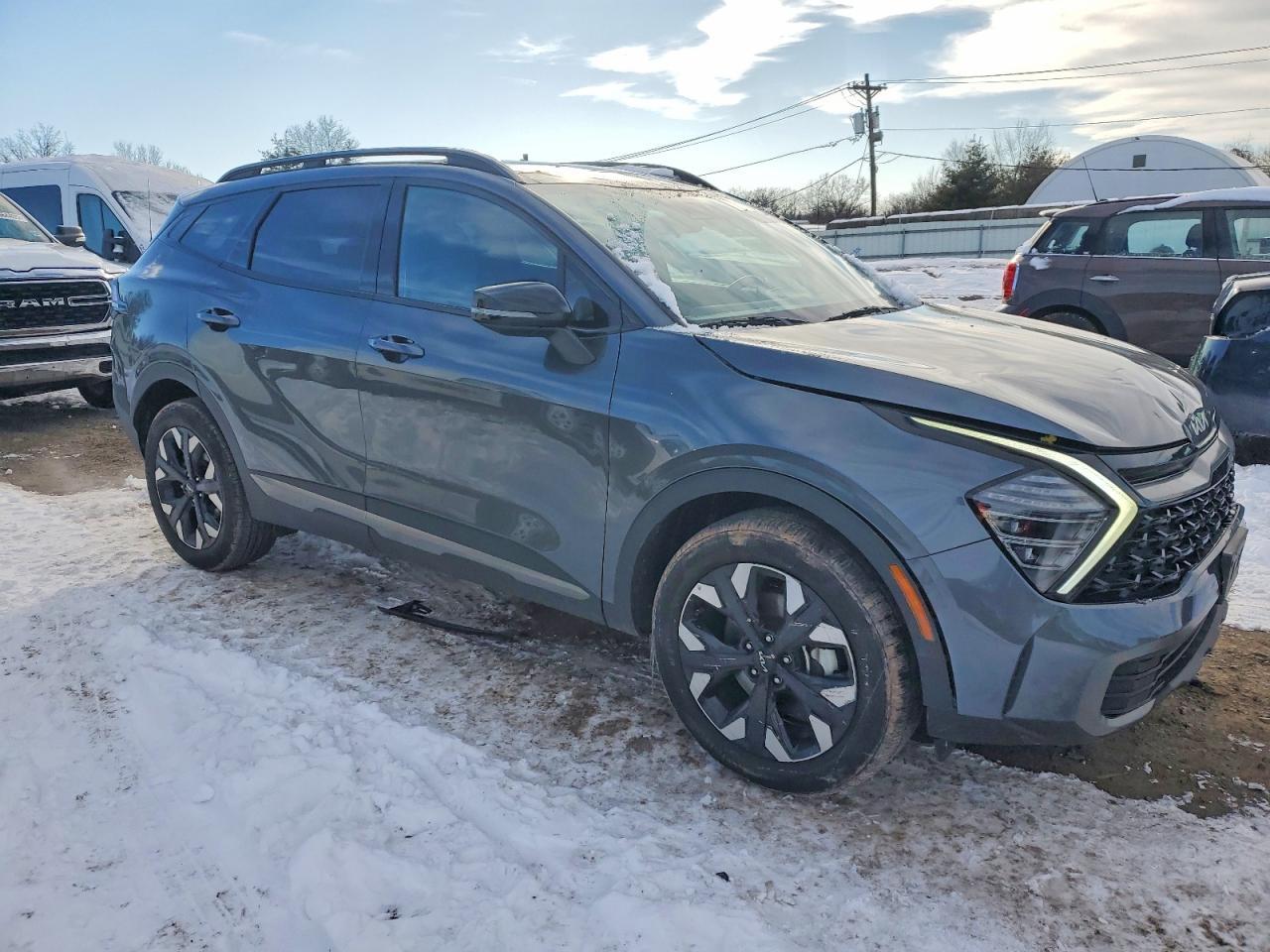 2024 KIA Sportage x Line