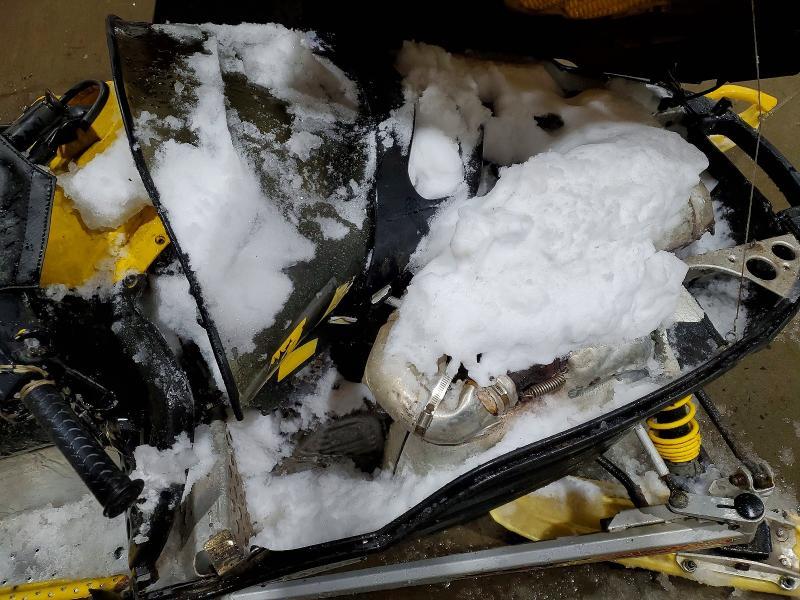 2001 Skidoo 2001 Skidoo MX Z 600