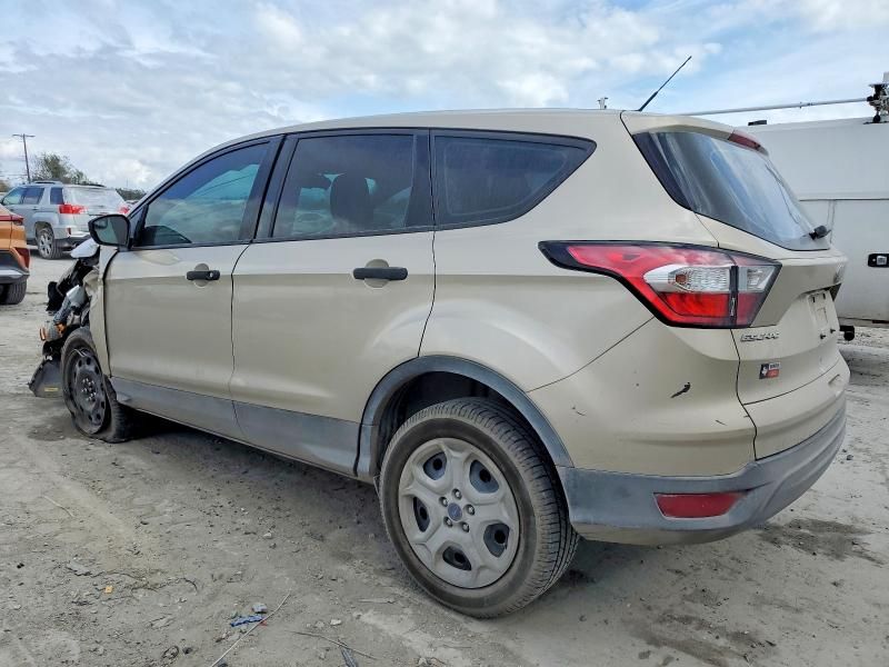 2018 Ford Escape s