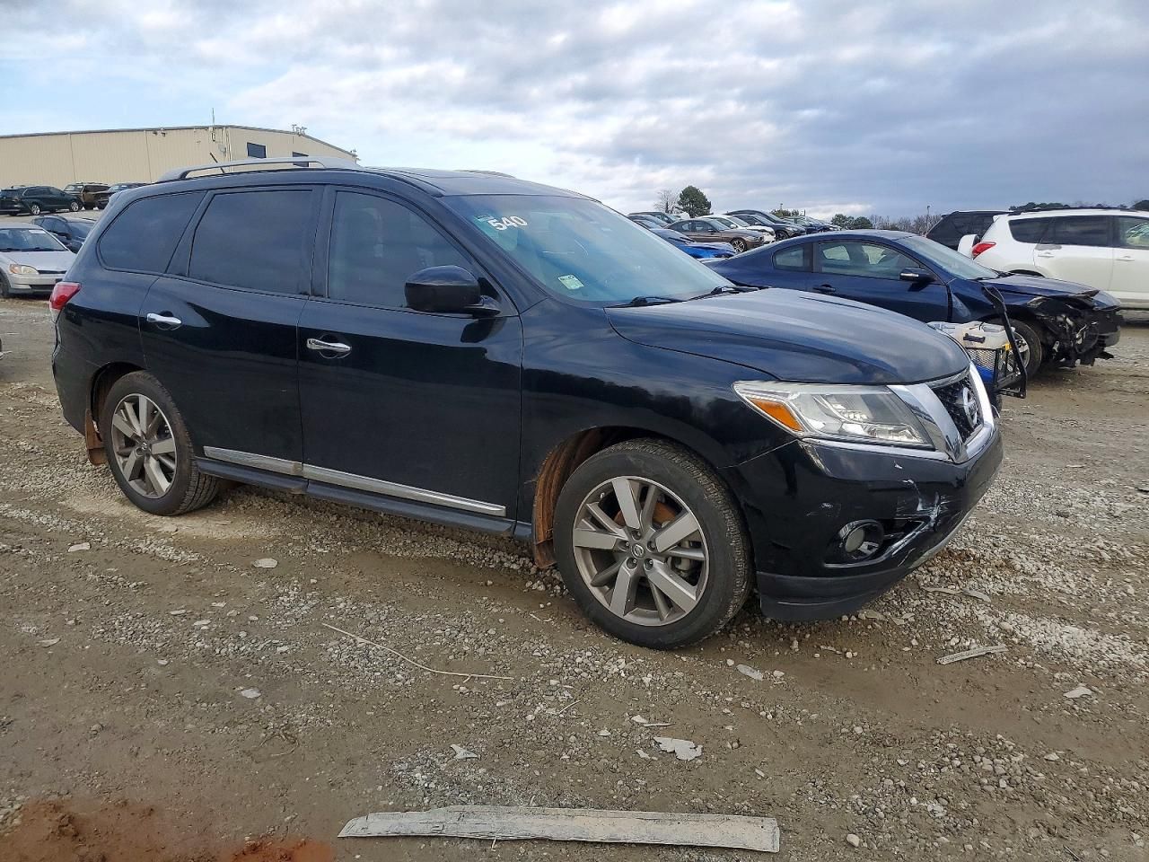 2014 Nissan Pathfinder s