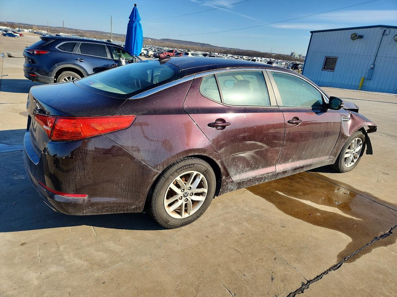2011 KIA Optima lx