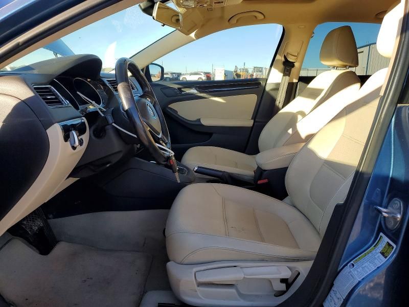 2016 Volkswagen Jetta sel