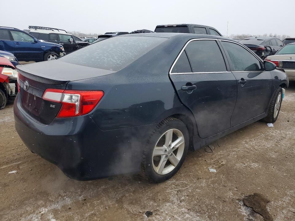 2014 Toyota Camry se