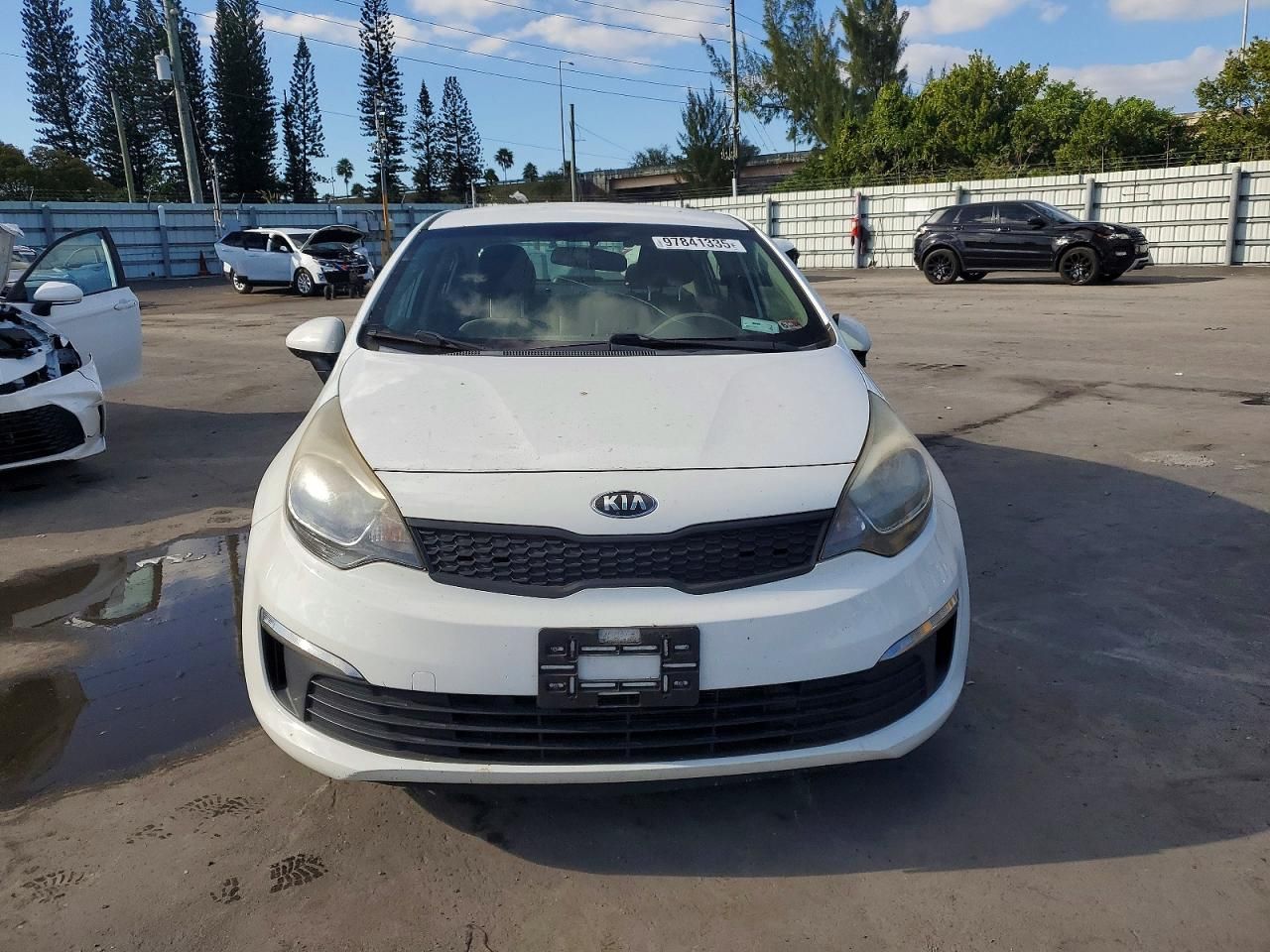 2016 KIA Rio lx