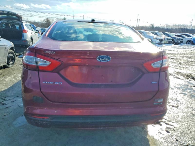2015 Ford Fusion se
