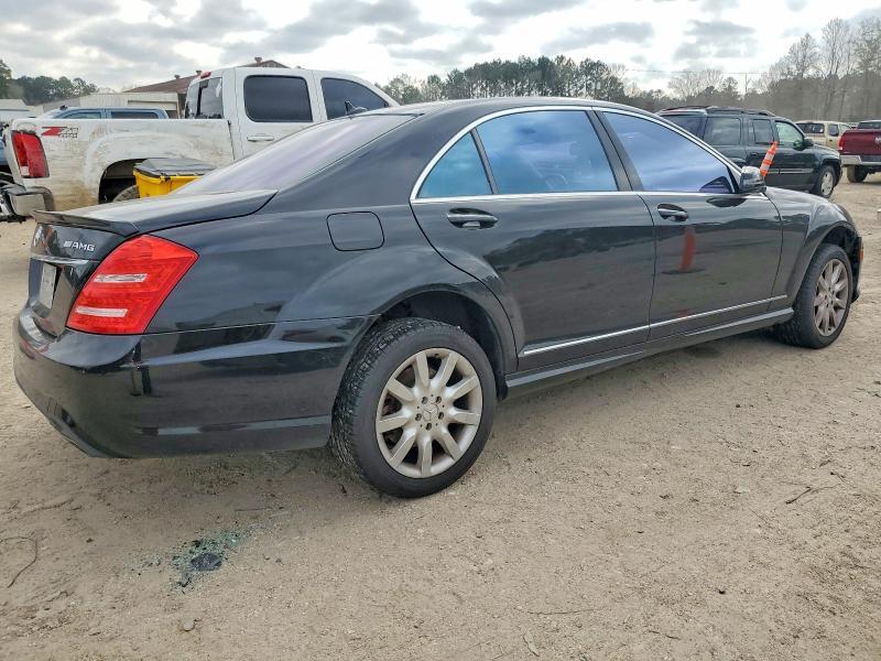 2011 Mercedes-Benz S 550