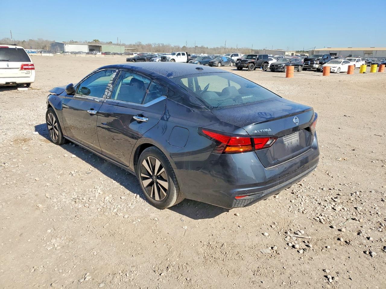2021 Nissan Altima sv