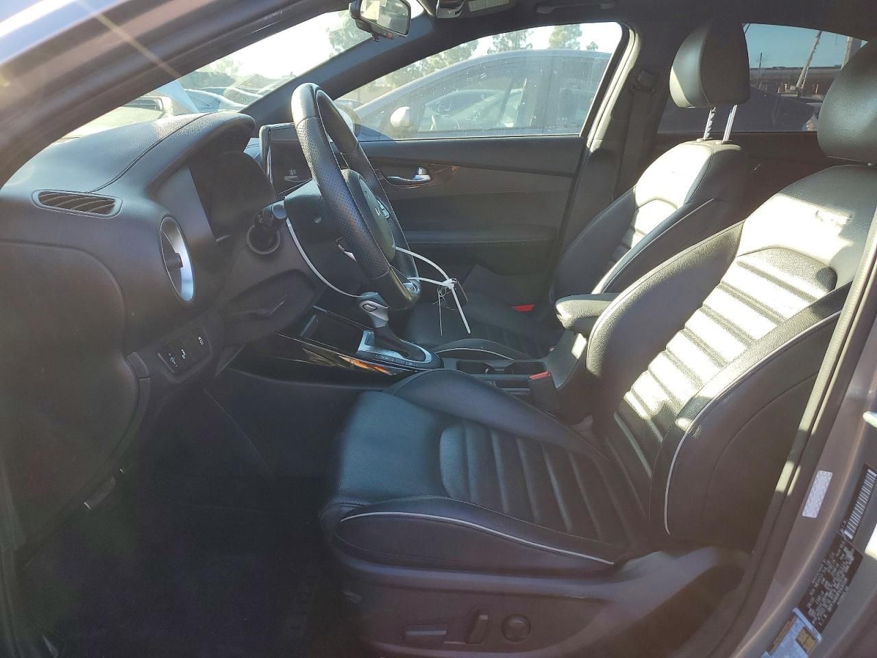 2023 KIA Forte gt Line