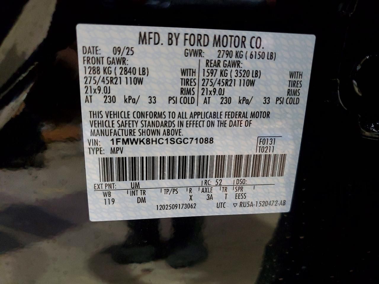 2025 Ford Explorer Platinum