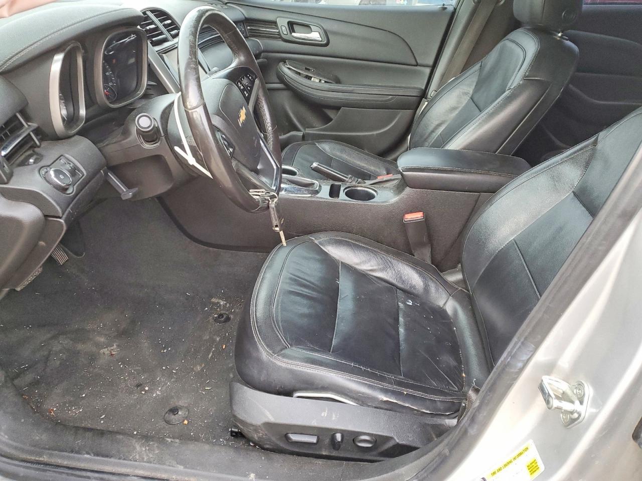 2016 Chev Malibu ltz