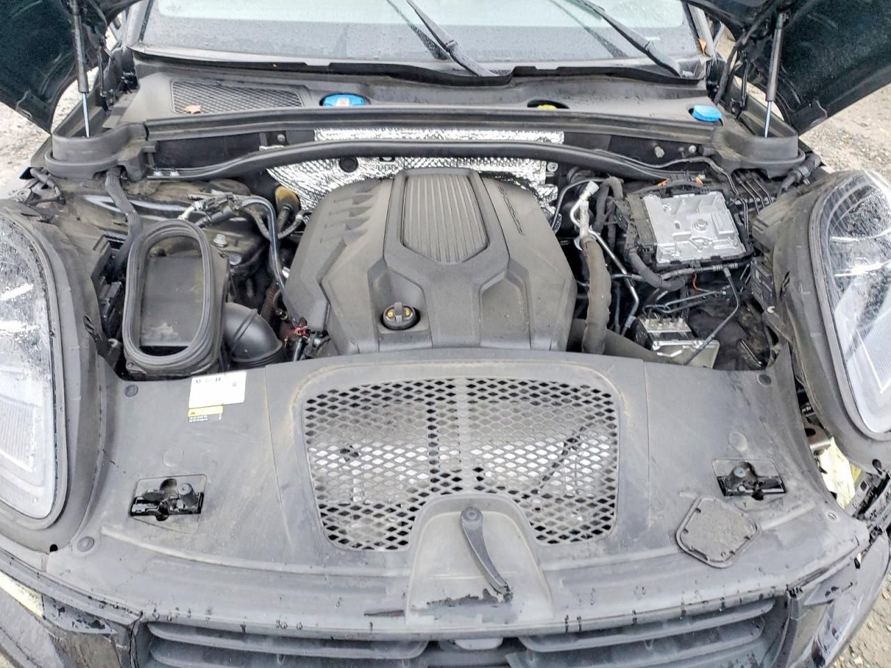 2023 Porsche Macan Base