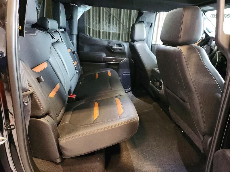 2022 GMC Sierra Limited K1500 AT4