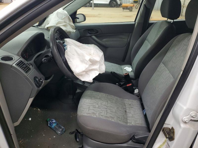 2005 Ford Focus ZX4