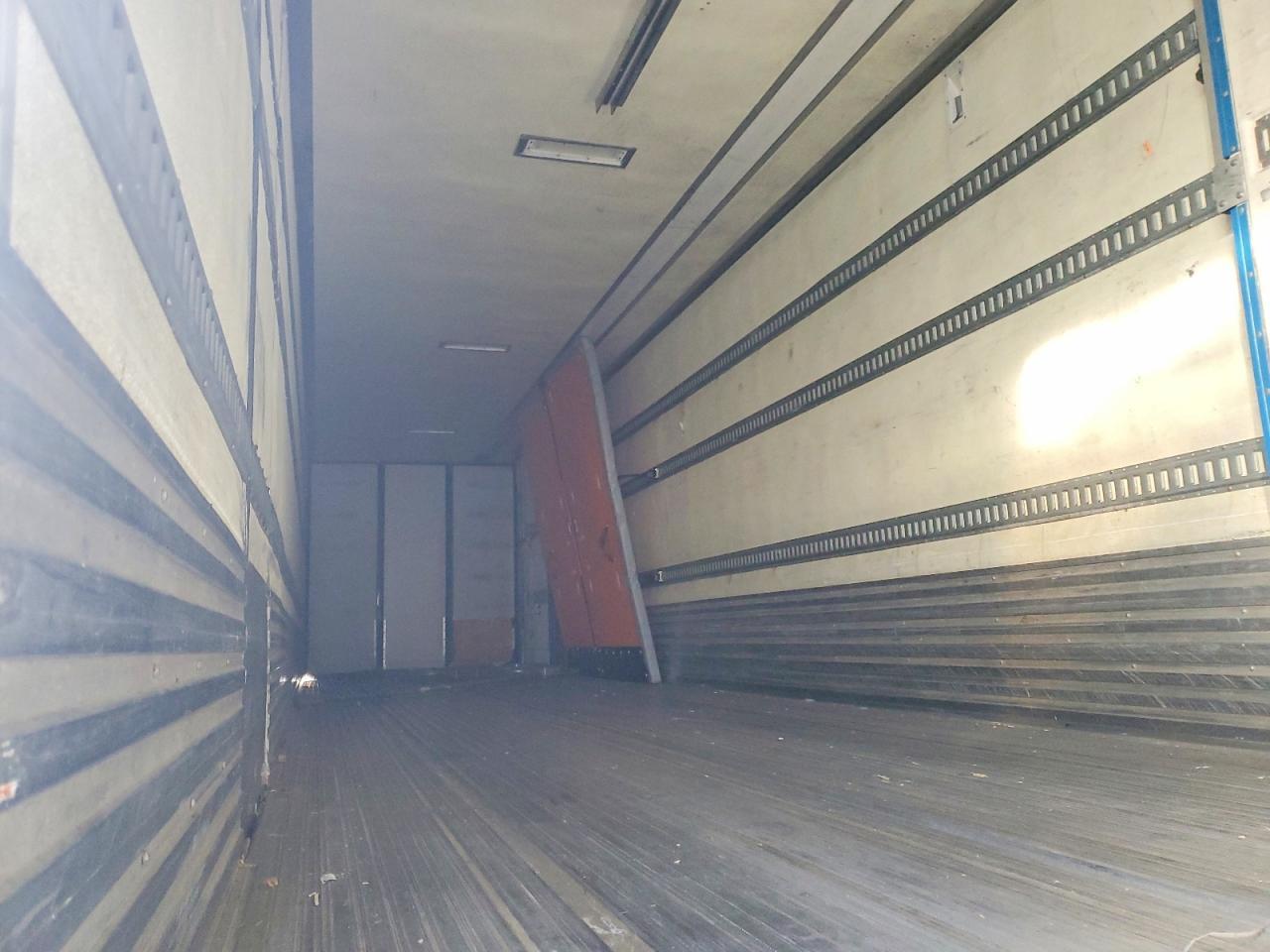 2014 Utility VS2RA Refrigerated Van Trailer