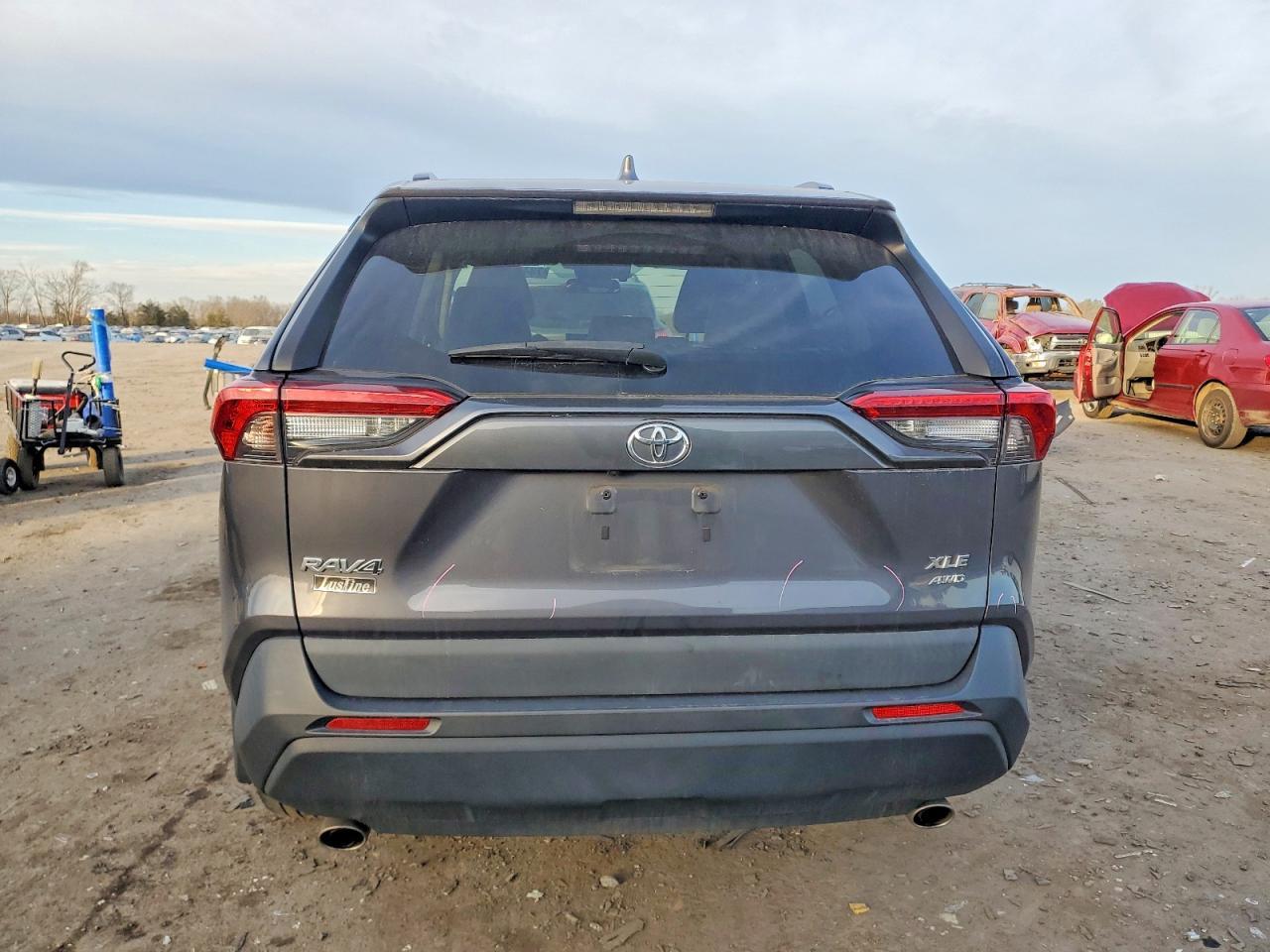 2020 Toyota Rav4 xle Premium