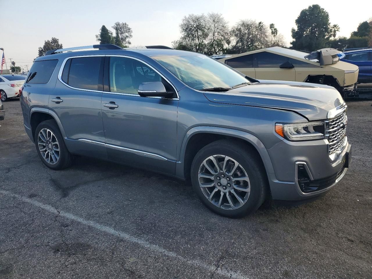 2021 GMC Acadia Denali