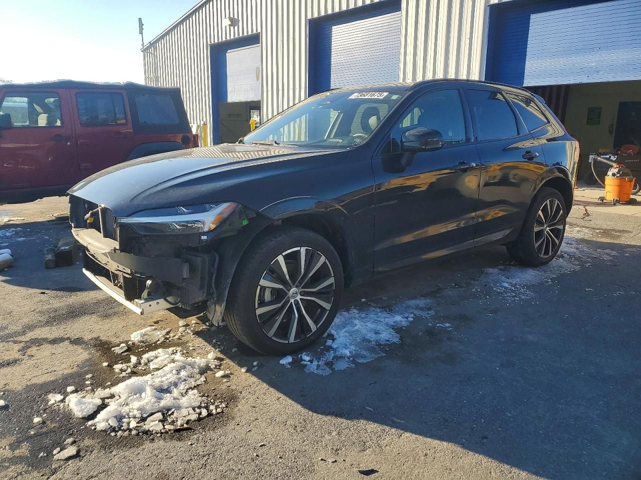 2023 Volvo Xc60 Plus