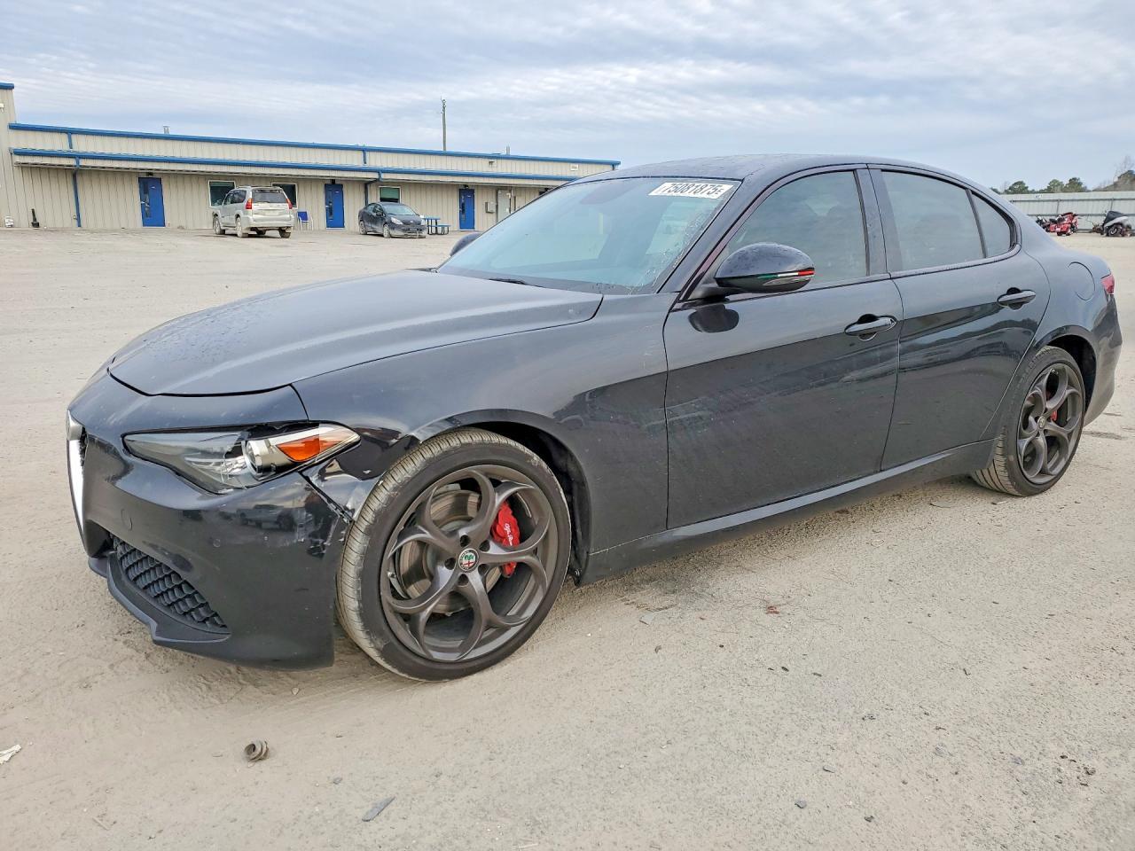 2017 Alfa Romeo Giulia ti Q4