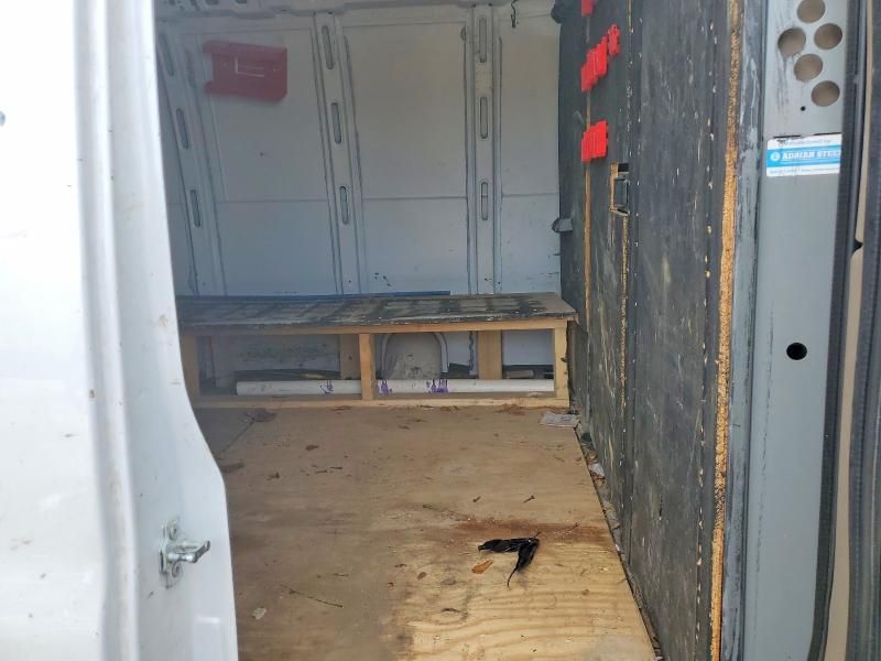 2015 Chevrolet Express G2500