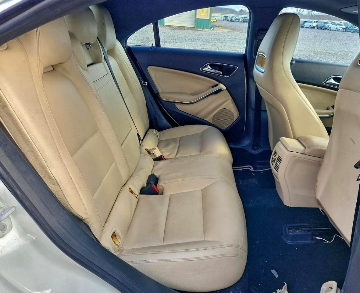 2018 Mercedes-Benz Cla 250