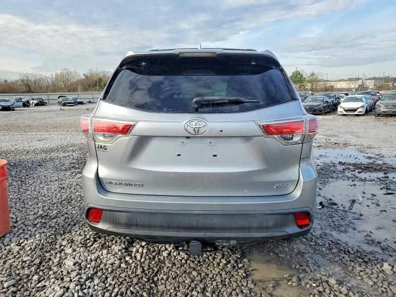 2015 Toyota Highlander xle