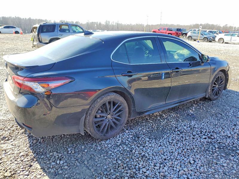 2022 Toyota Camry xse