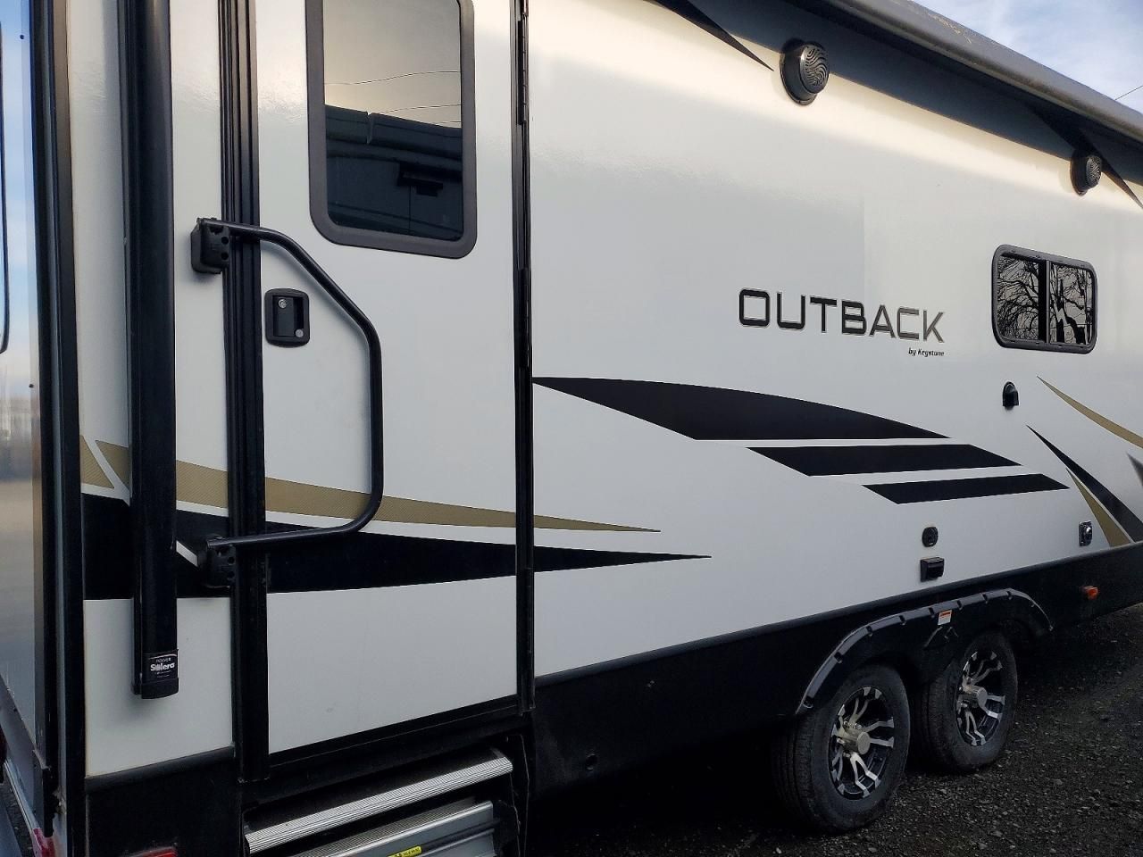 2021 Keystone Outback-camper