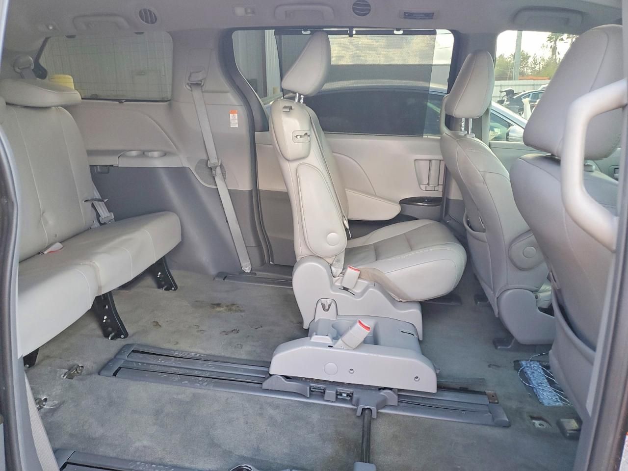 2015 Toyota Sienna xle
