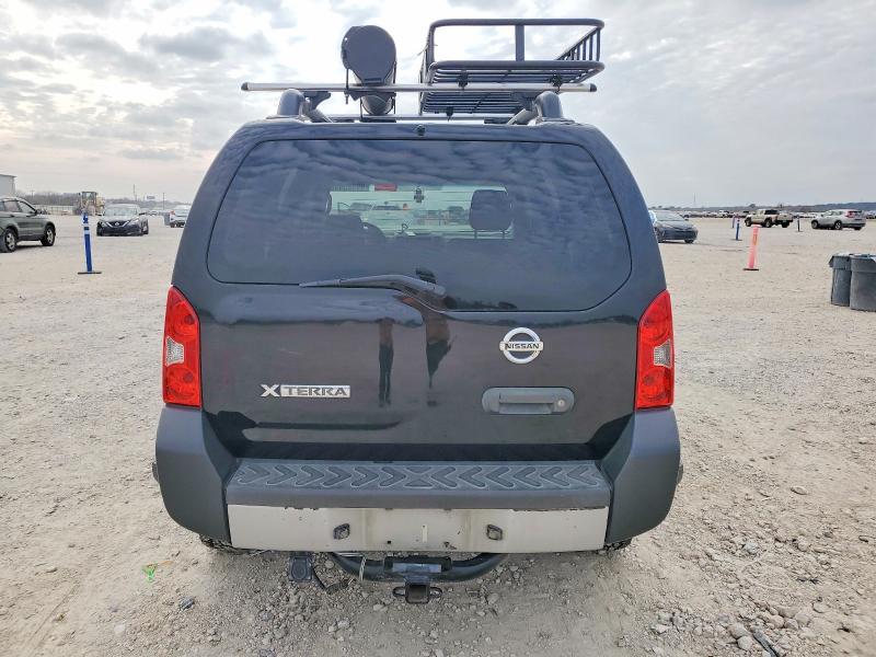 2012 Niss Xterra off Road