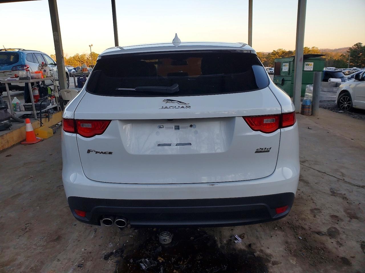 2017 Jaguar F-pace
