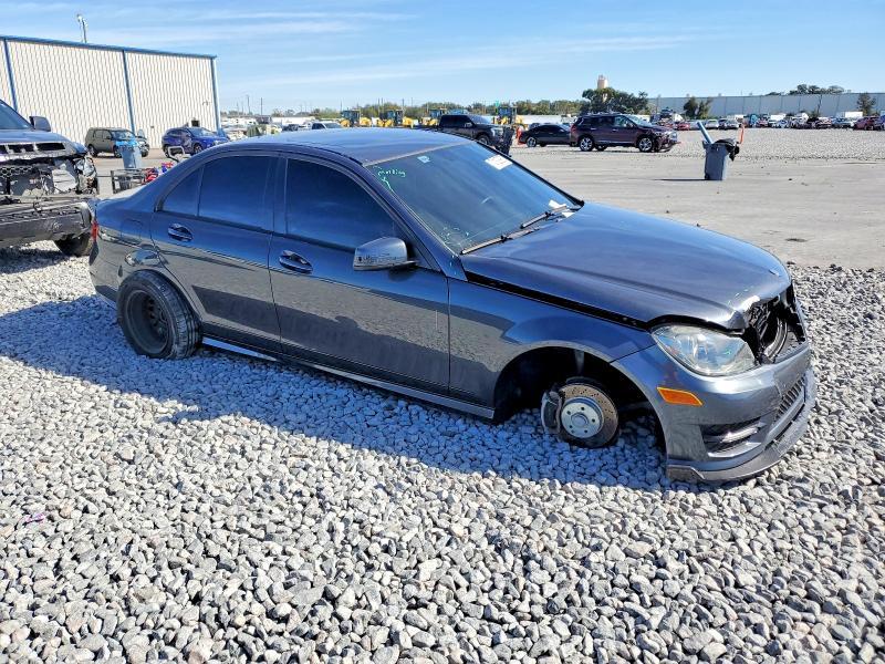 2013 Mercedes-Benz C 250