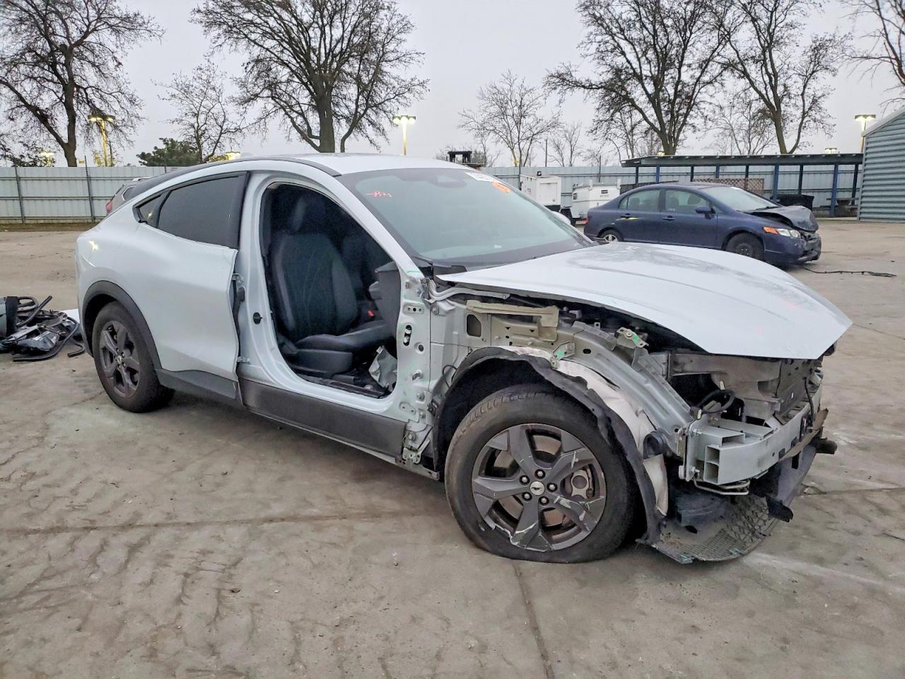 2022 Ford Mustang Mach-e Select