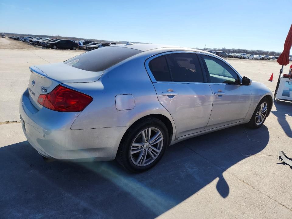 2013 Infiniti G37