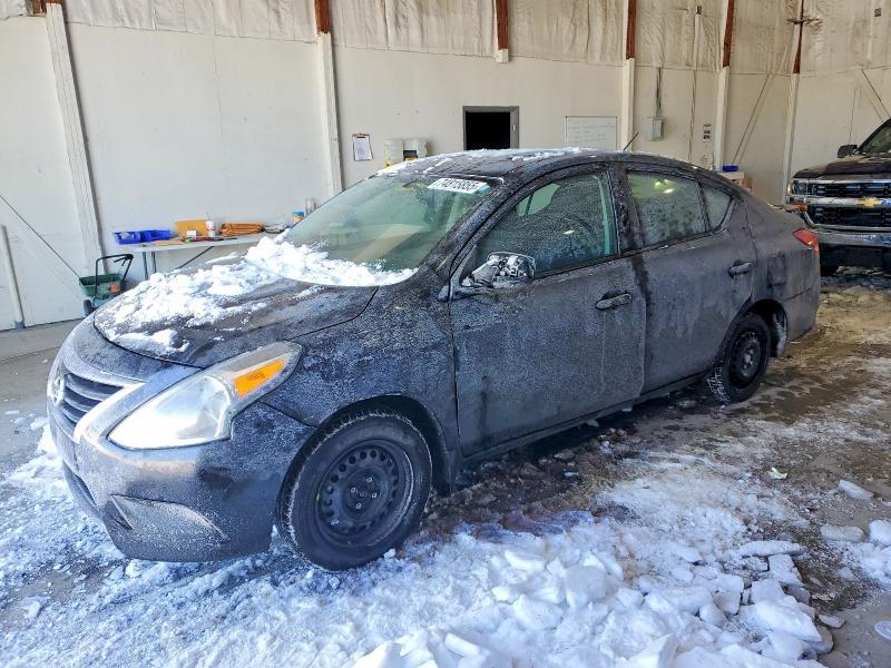 2019 Nissan Versa s