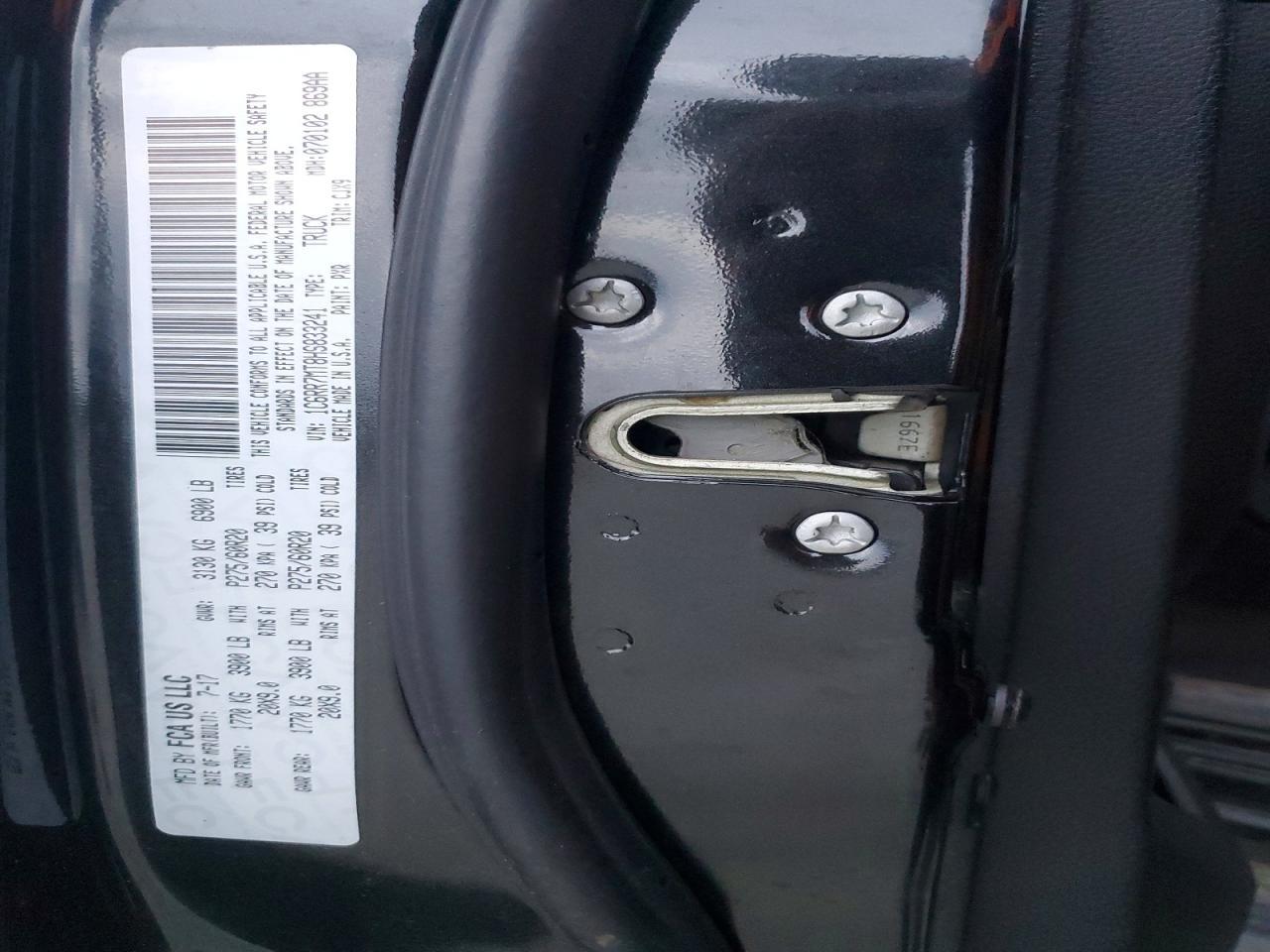 2017 Dodge RAM 1500 Sport