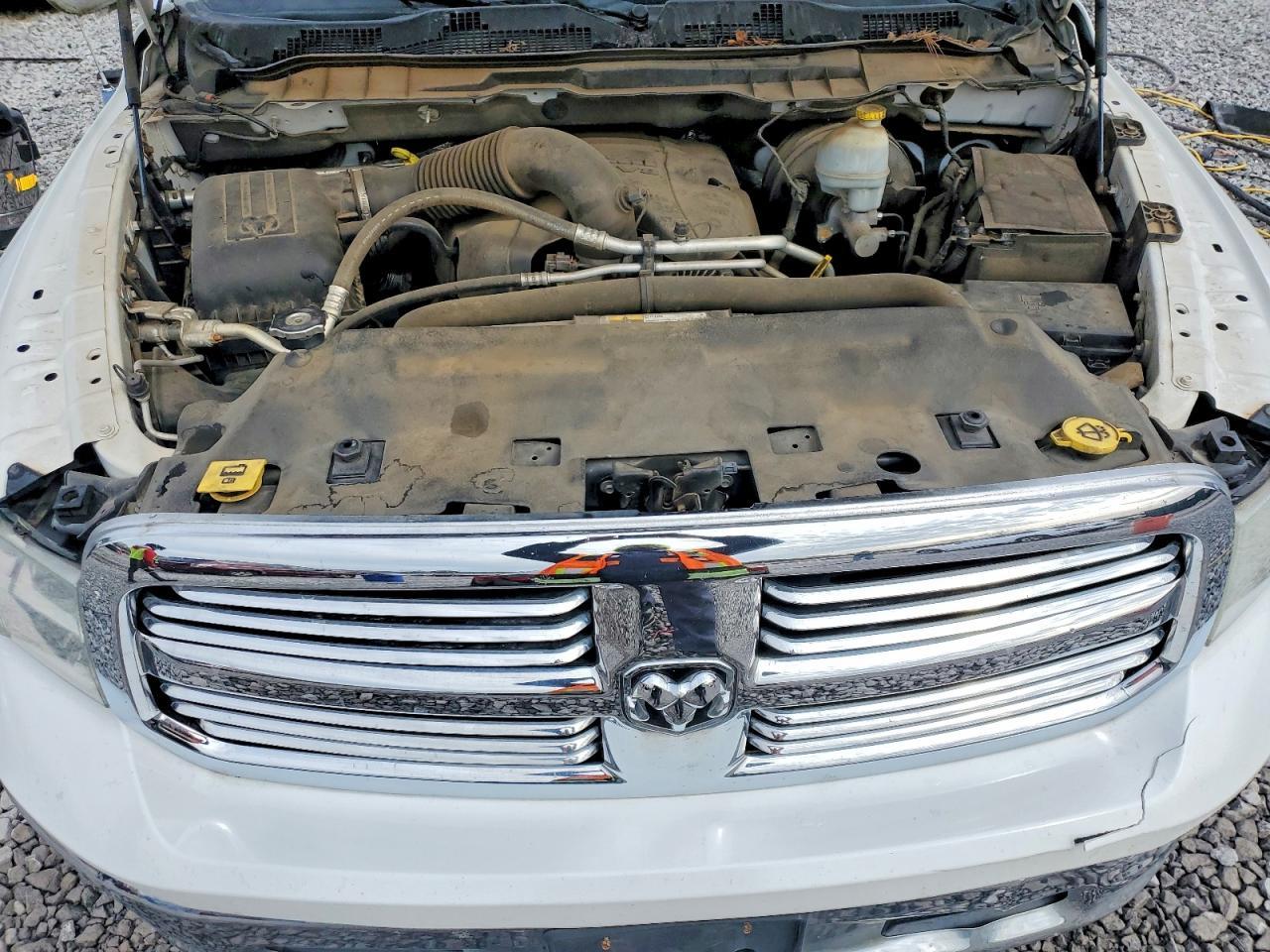2013 Dodge Ram 1500 slt