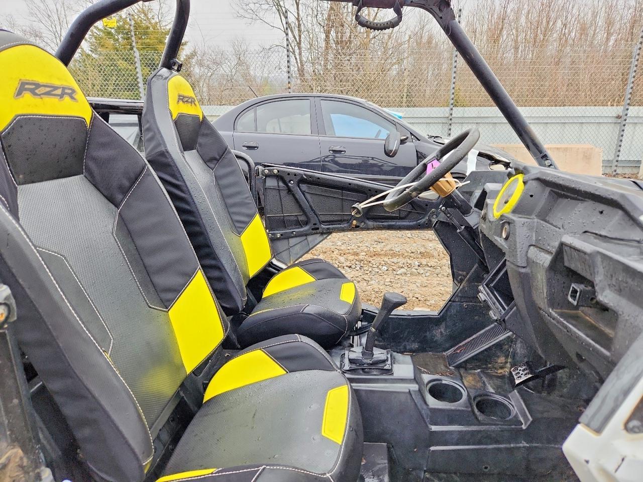 2017 Poal RZR XP 1000 EPS
