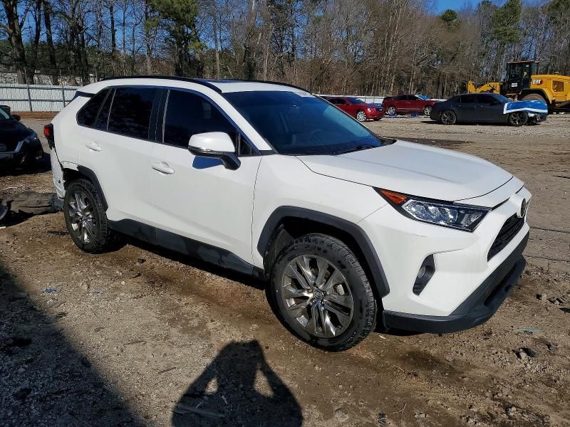 2020 Toyota Rav4 xle Premium