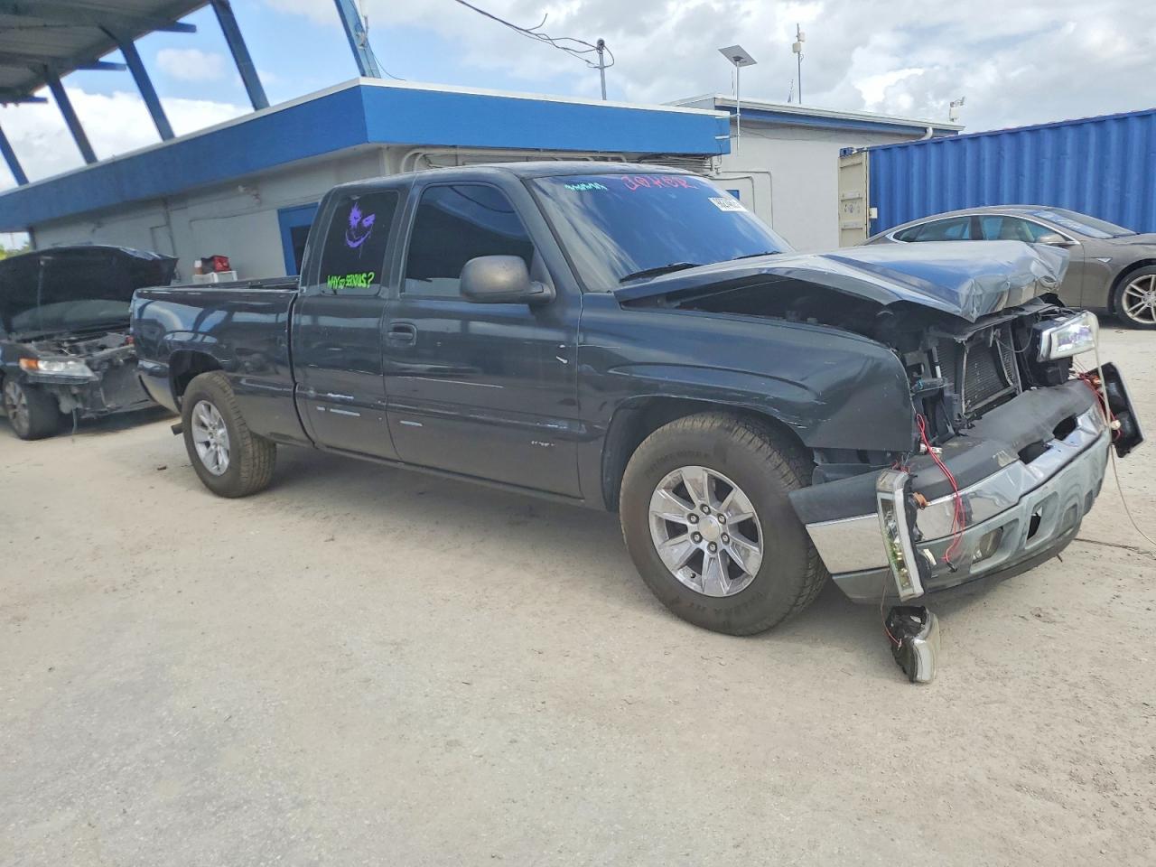 2005 Chevrolet Silverado C1500